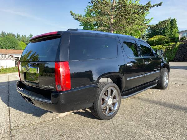 2007 CADILLAC ESCALADE ESV AWD...WELL MAINTAINED...BLACK / BLACK for sale in Mill Creek, WA – photo 4