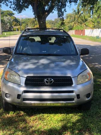 2007 Toyota RAV4 - cars & trucks - by owner - vehicle automotive sale for sale in Fort Lauderdale, FL – photo 3