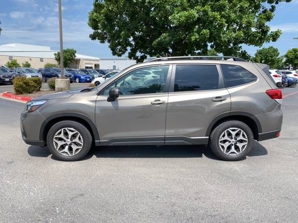 2019 Subaru Forester Premium - - by dealer - vehicle for sale in Georgetown, TX – photo 2