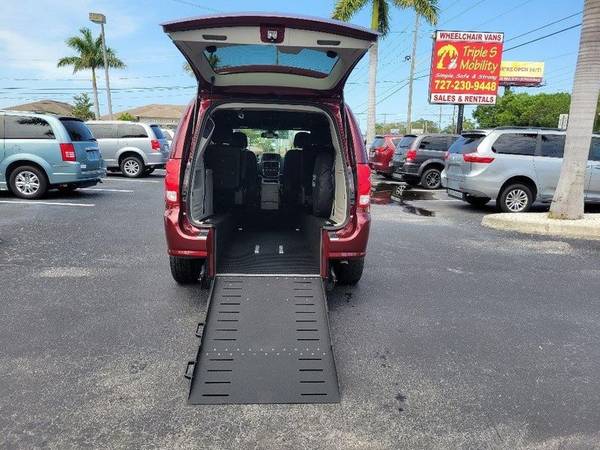 2020 Dodge Grand Caravan SXT Wheelchair Van Handicap Ramp for sale in Pinellas Park, FL – photo 13