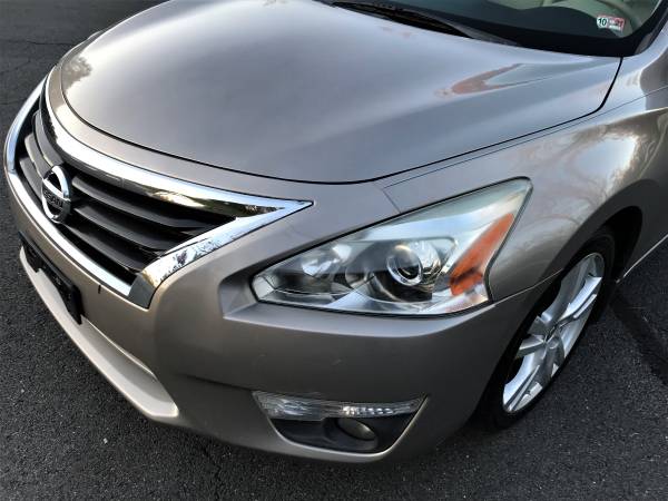 2013 Nisan Altima SL, Extra Clean, Fully Loaded, Great Condition -... for sale in Sterling, District Of Columbia – photo 8