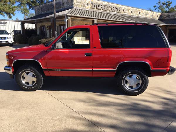 1997 Chevy Tahoe 4x4 81,239 Original Miles. - cars & trucks - by... for sale in Tyler, AR – photo 9