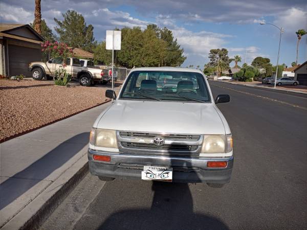 Toyota tacoma for sale in Las Vegas, NV – photo 2