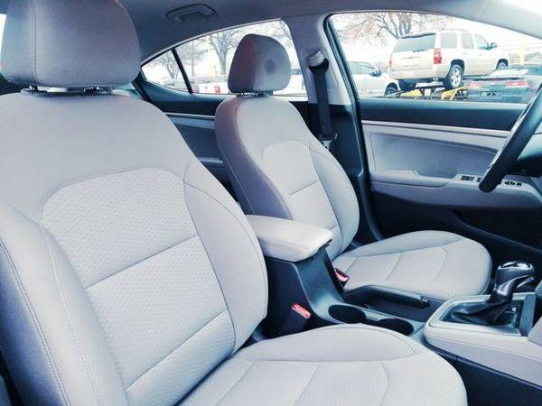 2020 Hyundai Elantra SE Sedan 4D ESPANOL ACCEPTAMOS PASAPORTE ITIN for sale in Arlington, TX – photo 14