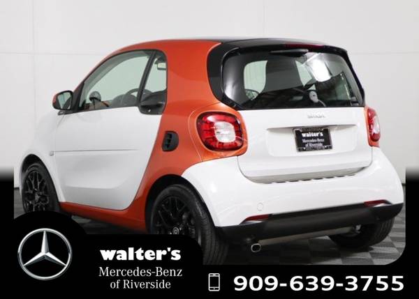 2016 smart fortwo RWD 2dr Cpe Passion Passion for sale in Riverside, CA – photo 2