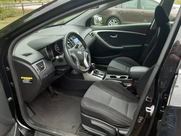 2016 Hyundai Elantra GT - - by dealer - vehicle for sale in Whitinsville, MA – photo 3