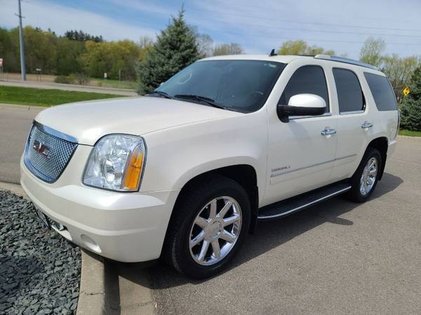 2010 GMC Yukon Denali AWD 4dr SUV VERY CLEAN - - by for sale in Faribault, MN – photo 4