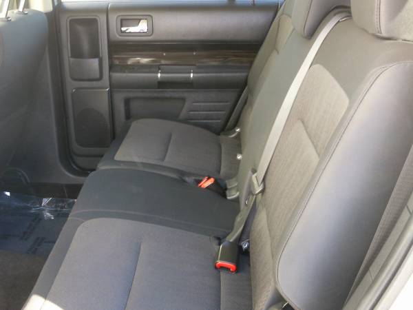 2019 Ford Flex SEL-Heated Seats! Tinted Glass! Well Maintained! for sale in Silvis, IA – photo 5