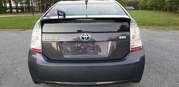 2010 Toyota Prius IV Only 125k miles (Navi, Camera, Leather) We for sale in Fredericksburg, District Of Columbia – photo 9