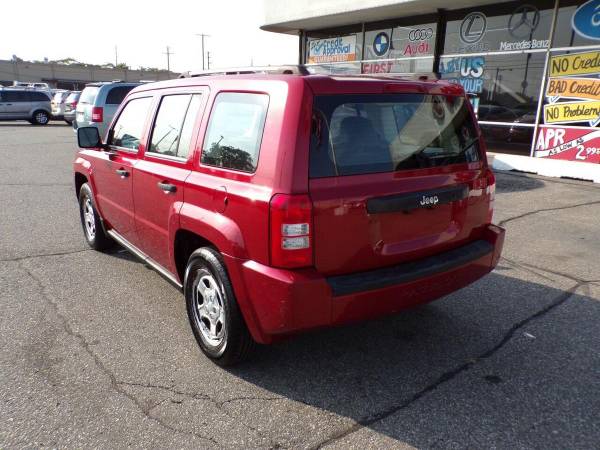 2008 Jeep Patriot Sport 4dr SUV w/CJ1 Side Airbag Package WITH TWO... for sale in Dearborn, MI – photo 8