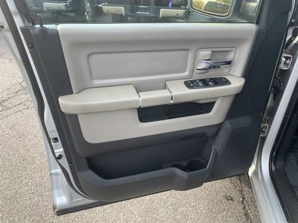 2011 DODGE RAM 1500 - cars & trucks - by dealer - vehicle automotive... for sale in Chenoa, IL – photo 19