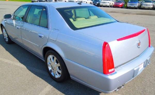 2006 Cadillac DTS -- Navigation -- Low Miles for sale in San Diego, CA – photo 4