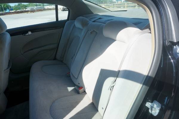 2011 Buick Lucerne CX - - by dealer - vehicle for sale in New haven, IN – photo 5