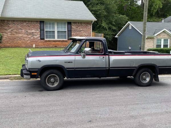1992 Dodge D-150 Long bed - cars & trucks - by owner - vehicle... for sale in Lithonia, GA – photo 2