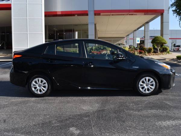 2019 Toyota Prius LE - cars & trucks - by dealer - vehicle... for sale in Spartanburg, SC – photo 2