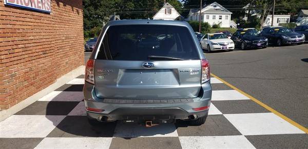 2011 Subaru Forester 4dr Man 2 5X Premium w/All-Weather Pkg (TOP for sale in Waterbury, CT – photo 6