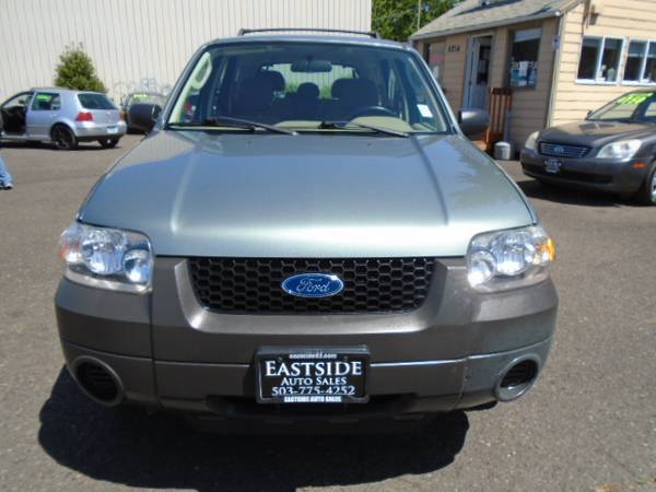 2006 Ford Escape XLS 4WD Sport Utility 4Dr - - by for sale in Portland, OR – photo 17