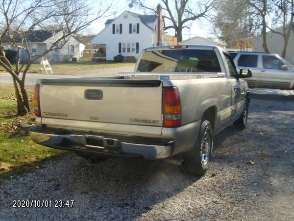 2002 Chevy Silverado V-6 - cars & trucks - by owner - vehicle... for sale in Springfield, IL – photo 5