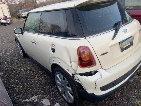 2008 MINI COOPER HARDTOP S Manual Only 107K miles Mechanics special... for sale in Anoka, MN – photo 5