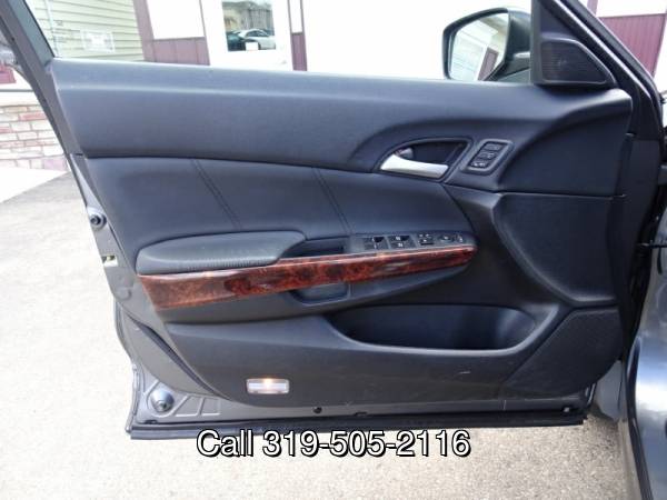 2010 Honda Crosstour 4WD EX-L - - by dealer - vehicle for sale in Waterloo, NE – photo 13