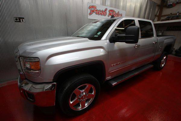 2015 GMC Sierra 2500 Crew Cab Denali - GET APPROVED!! for sale in Evans, CO – photo 2