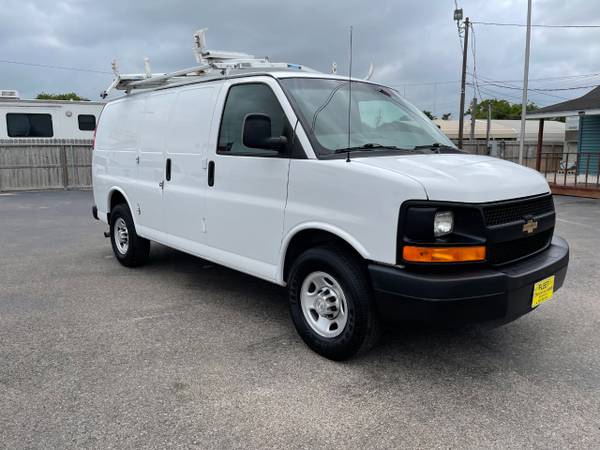 2015 Chevrolet Express Cargo! WORK READY WITH RACKS/BINS/LADDER for sale in Corpus Christi, TX – photo 3