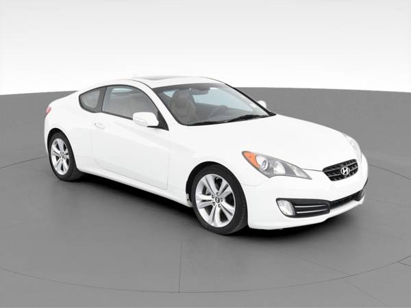 2010 Hyundai Genesis Coupe 3.8 Coupe 2D coupe White - FINANCE ONLINE... for sale in NEWARK, NY – photo 15