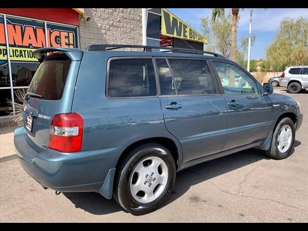 2005 Toyota Highlander Limited - Special Savings! - cars & trucks -... for sale in Chandler, AZ – photo 3