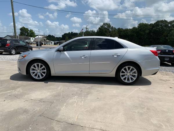 2014 Chevy Malibu - Leather - Sunroof - Remote Start - Backup Cam -... for sale in Gonzales, LA – photo 3