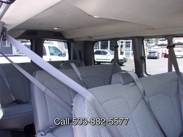 2009 Chevrolet Chevy Express LT 12 Passenger Van 3500 1Owner for sale in Milwaukie, OR – photo 18