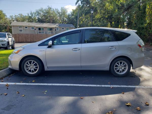 2013 Toyota Prius V III with only 70,000 miles, for sale in North Charleston, SC – photo 4