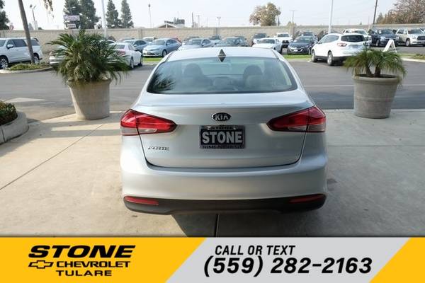 *2018* *Kia* *Forte* *LX* - cars & trucks - by dealer - vehicle... for sale in Tulare, CA – photo 6