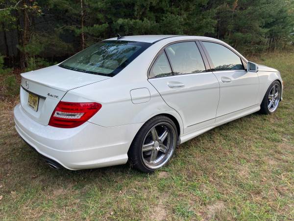 Mercedes c300 - cars & trucks - by owner - vehicle automotive sale for sale in Jackson, NJ – photo 4