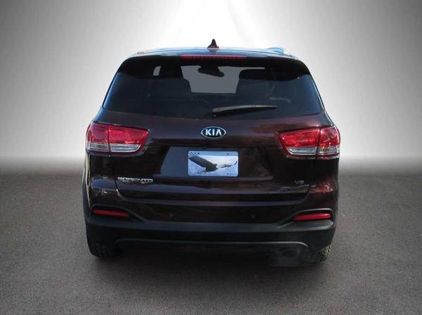 2016 Kia Sorento LX Sport Utility 4D - APPROVED - - by for sale in Carson City, NV – photo 2