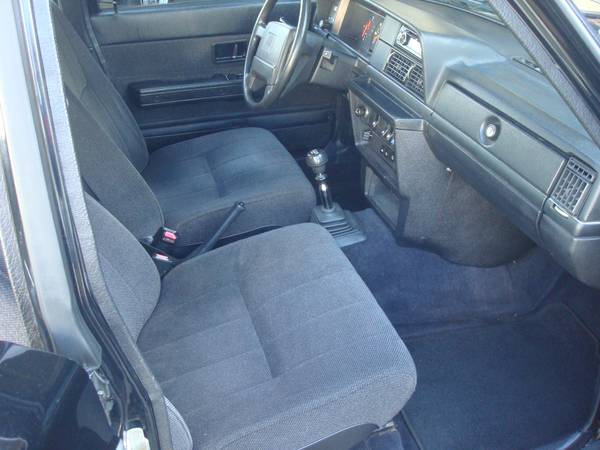 1993 VOLVO 240 WAGON 5 SPEED MANUAL NEW CLUTCH!!!! - cars & trucks -... for sale in Los Angeles, CA – photo 10