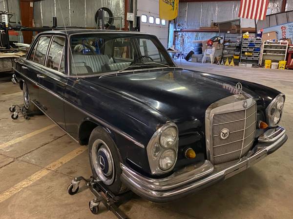 1967 Mercedes-Benz 300SE Sunroof - cars & trucks - by owner -... for sale in Shoemakersville, PA – photo 24