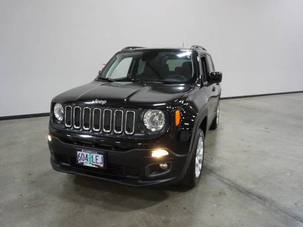 2018 Jeep Renegade 4x4 4WD Latitude SUV - - by dealer for sale in Wilsonville, OR – photo 8