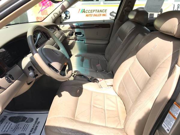 2001 *Lincoln* *Town Car* $700 DOWN PAYMENT for sale in Douglasville, GA – photo 7