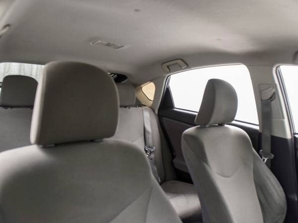 2014 Toyota Prius Plugin Hybrid Hatchback 4D hatchback White -... for sale in South El Monte, CA – photo 19