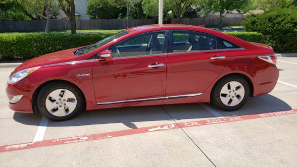 2012 Hyundai Sonata Hybrid Red Extra Clean - - by for sale in Mansfield, TX – photo 14
