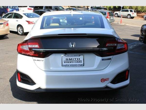 2018 Honda Clarity Plug-In Hybrid Sedan - cars & trucks - by dealer... for sale in San Luis Obispo, CA – photo 4