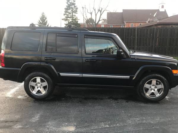 2010 Jeep Commander - cars & trucks - by owner - vehicle automotive... for sale in Tecumseh, MI – photo 4