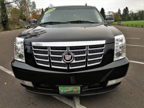 2010 Cadillac Escalade AWD 4dr Luxury - cars & trucks - by dealer -... for sale in Gladstone, OR – photo 8