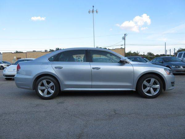 2013 VOLKSWAGEN PASSAT SE -EASY FINANCING AVAILABLE for sale in Richardson, TX – photo 4