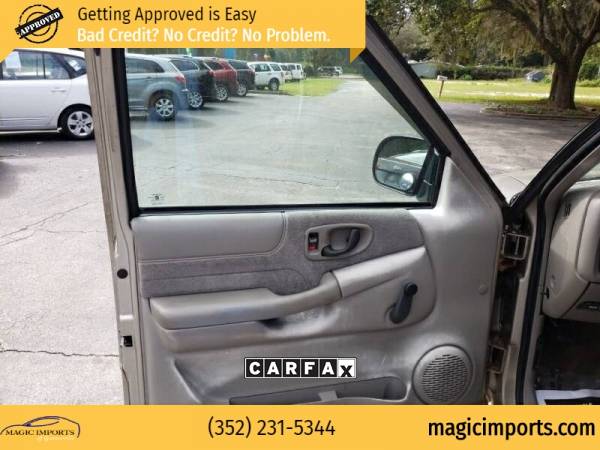 2000 GMC Sonoma Ext Cab 123" WB SLS w/1SG Pkg - cars & trucks - by... for sale in Melrose, FL – photo 15