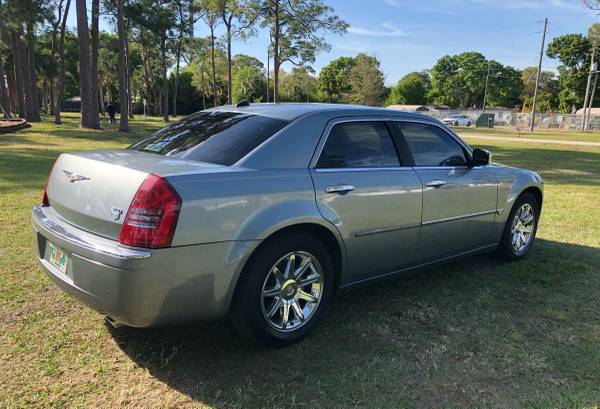 2006 Chrysler 300C Hemi 5 7 ! - - by dealer - vehicle for sale in Clearwater, FL – photo 5