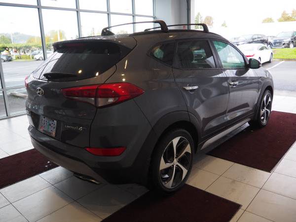 2017 Hyundai Tucson Limited **Ask About Easy Financing and Vehicle -... for sale in Milwaukie, OR – photo 2