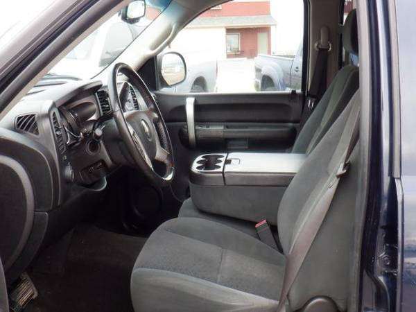 2008 Chevrolet Silverado 1500 LTZ Crew Cab 4WD - cars & trucks - by... for sale in Helena, MT – photo 5