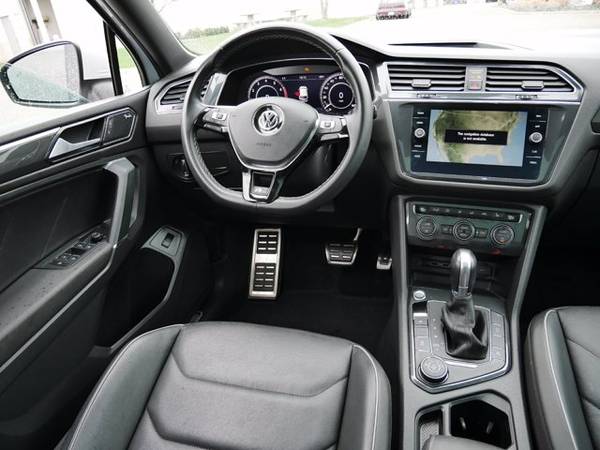 2018 Volkswagen VW Tiguan SEL Premium - - by dealer for sale in Burnsville, MN – photo 17