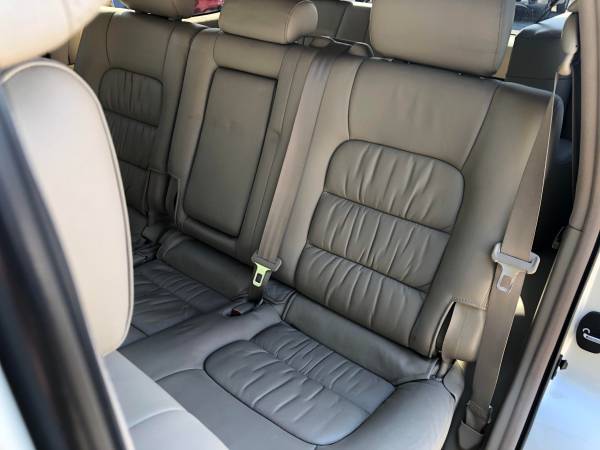 2004 Lexus LX 470 for sale in South Richmond Hill, NY – photo 13
